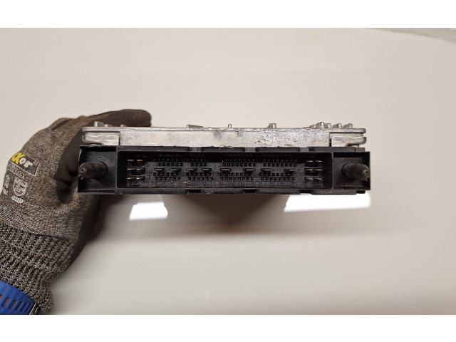 Блок управления двигателя 0281001776   Volvo V70