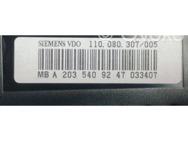 Přístrojová deska Mercedes-Benz C W203 2016 A2035409247