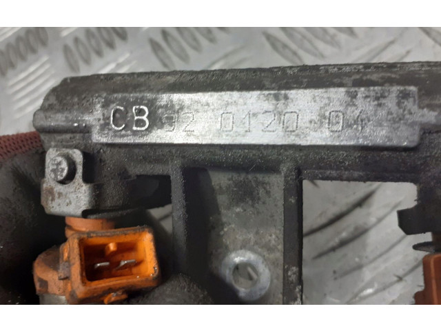 Топливная рампа 92012004 Fiat Siena