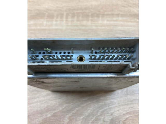 Řídící jednotka 85GB12A650AA, EFIVM110 Ford Granada 1981