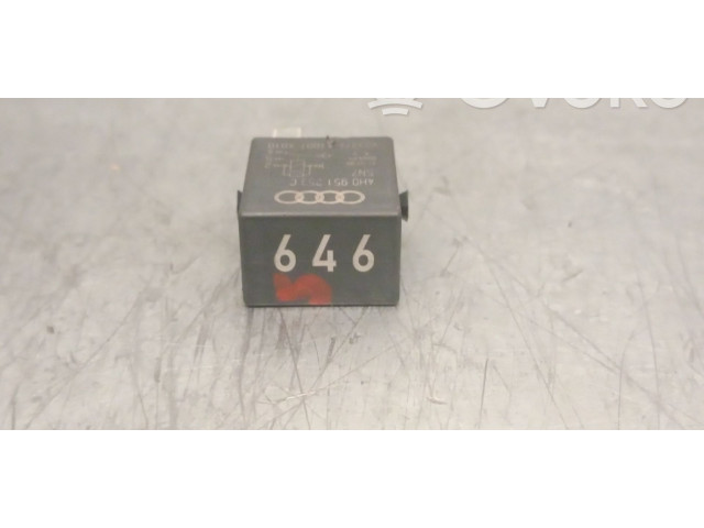 Pojistková skříňka 4H0951253C Volkswagen Caddy 2017