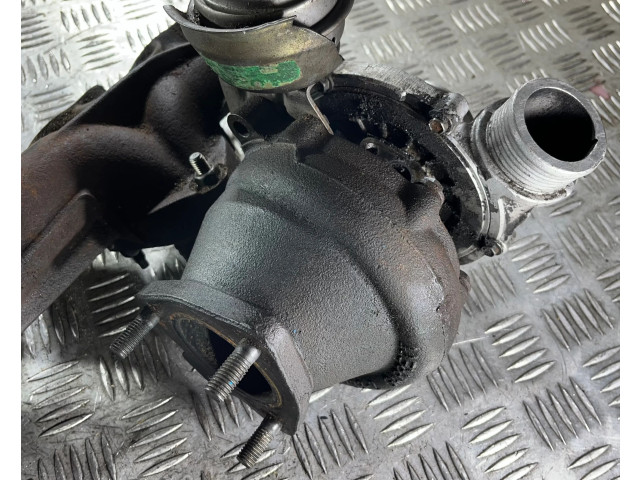  Турбина Volvo XC90  8689592, 8689592         