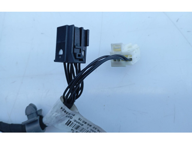 Zpětné zrcátko Mercedes-Benz E A207 2014 A3159444, E1-A2-39-2