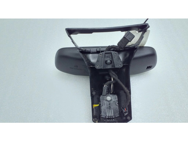 Зеркало заднего вида (в салоне)