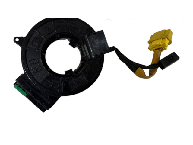 Подрулевой шлейф SRS    Mitsubishi Outlander