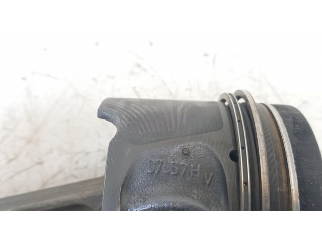 Píst 07657H   Mercedes-Benz Citan W415  pro naftový motor 1.5  