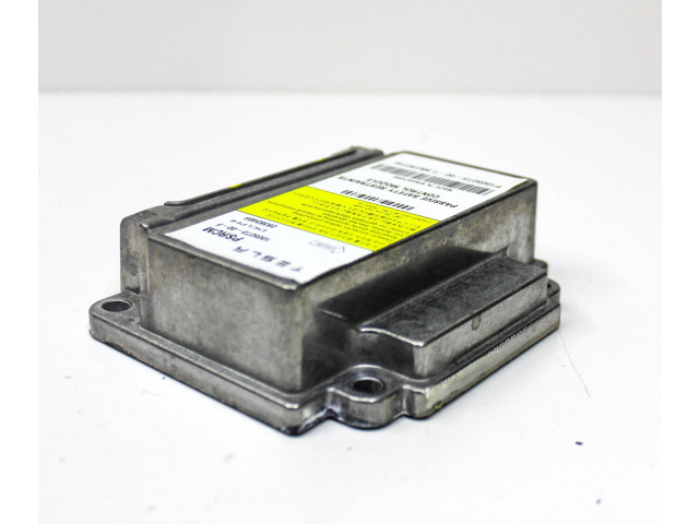 Блок подушек безопасности 100527300F Tesla Model S