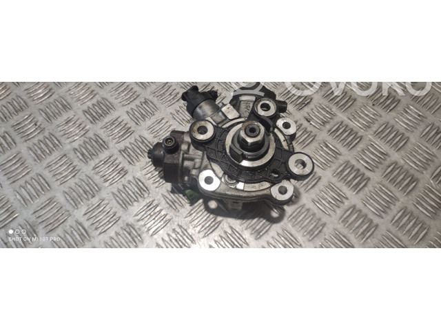 Топливный насос 31272896 Volvo V70