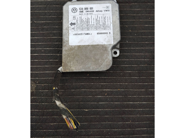 Комплект блоков управления 038906019PB, 0281012920 Skoda Octavia Mk1 (1U)