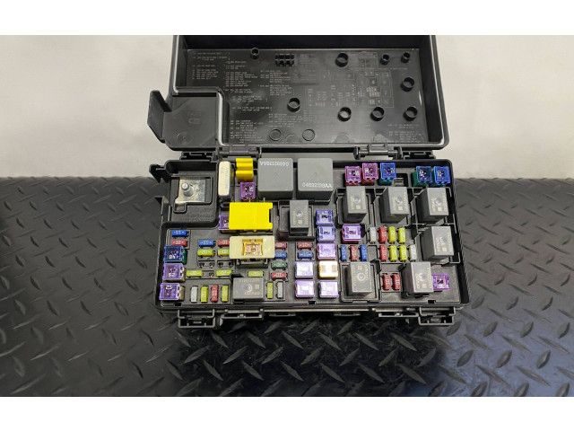 Pojistková skříňka 68239606AA, 04052018 Dodge Caravan 2016