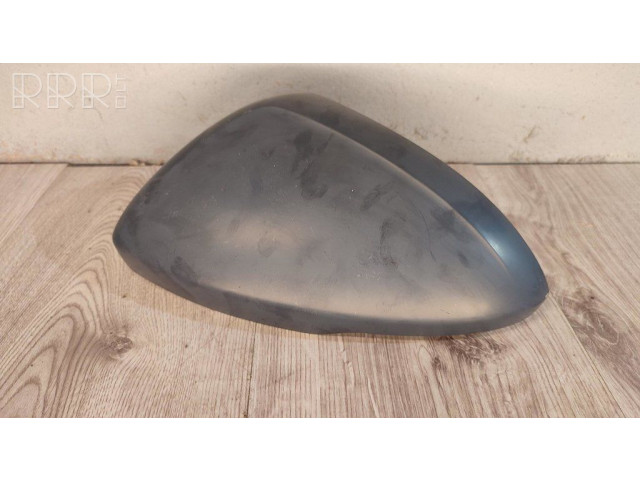 Пластиковая отделка зеркала