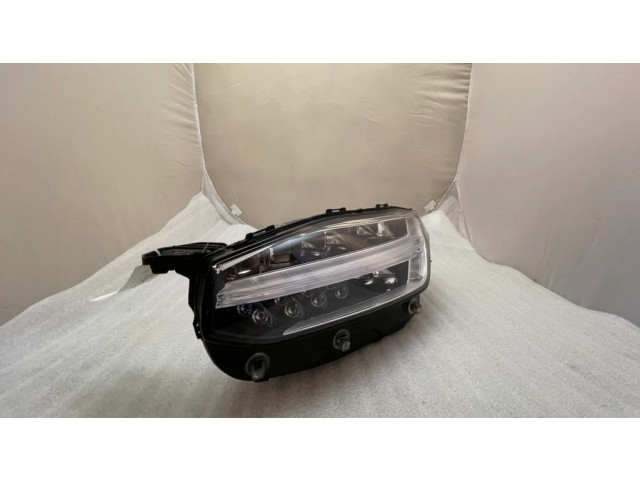 Přední světlo  levé 31656988   Volvo XC90 2020