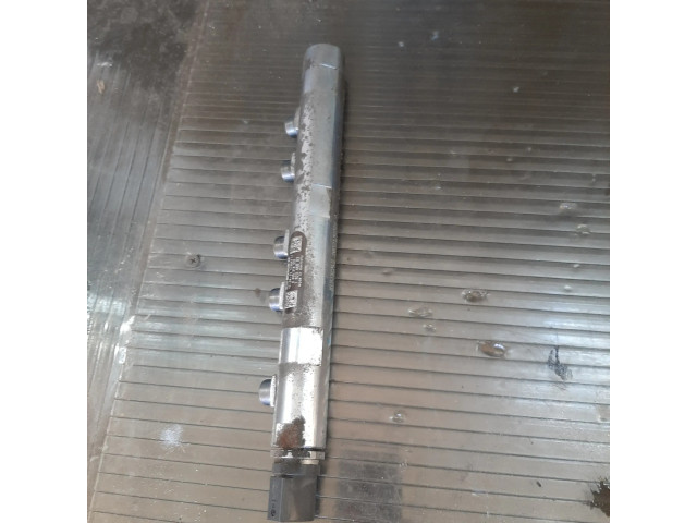 Vstřikovací lišta 7823460 Mini Cooper Countryman R60 pro naftový motor 1.6