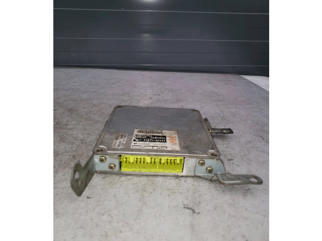 Блок управления двигателя 175700-2840   Subaru Forester SG