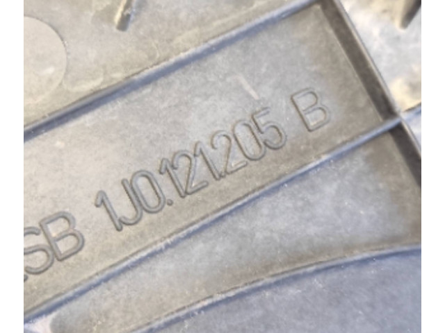 Вентилятор радиатора     1J0959455K, 1J0121205B    Audi A3 S3 8L 