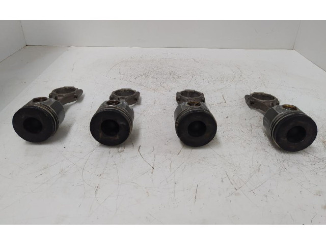 Поршень с шатуном 81L97A Volkswagen PASSAT B6