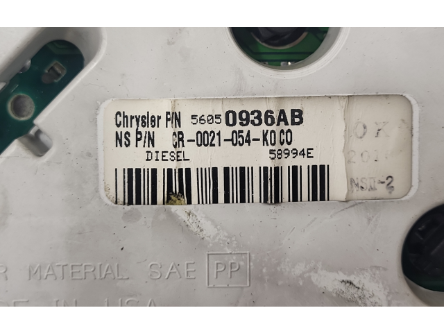 Панель приборов 56050936AB Jeep Grand Cherokee (WJ)