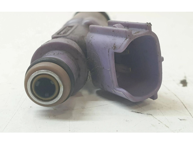 Форсунка 2325070120 Lexus IS 200-300 1GFE