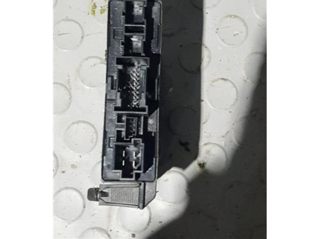 Řídící jednotka 2088201326 Mercedes-Benz E W210 2005