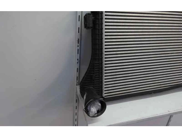 Интеркулер Volkswagen Caddy