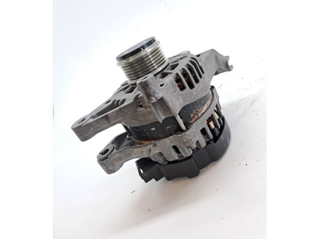 Генератор 373002U200   KIA Ceed      