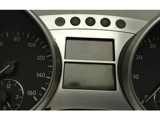 Панель приборов A2515403647 Mercedes-Benz ML W164