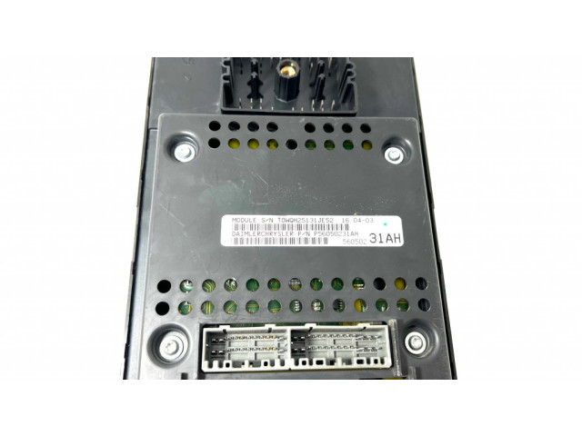 Блок предохранителей 56050231AH, P56050231AH Jeep Grand Cherokee (WJ)