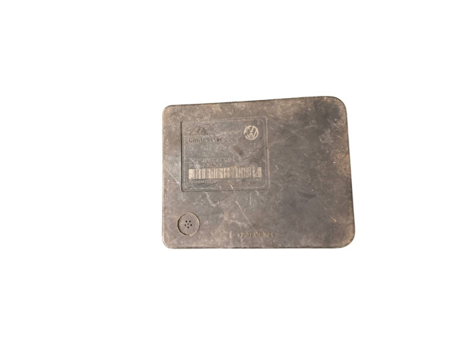 Блок АБС 1K0907379AC, 1K0614517AE   Volkswagen  Caddy  2004 - 2010 года