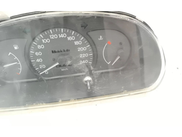 Панель приборов MR168064, 777850 Mitsubishi Colt