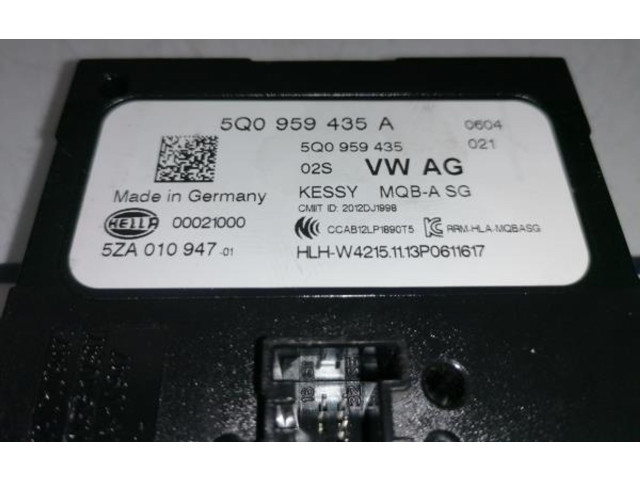 Блок управления 5Q0959435A   Volkswagen Golf VII