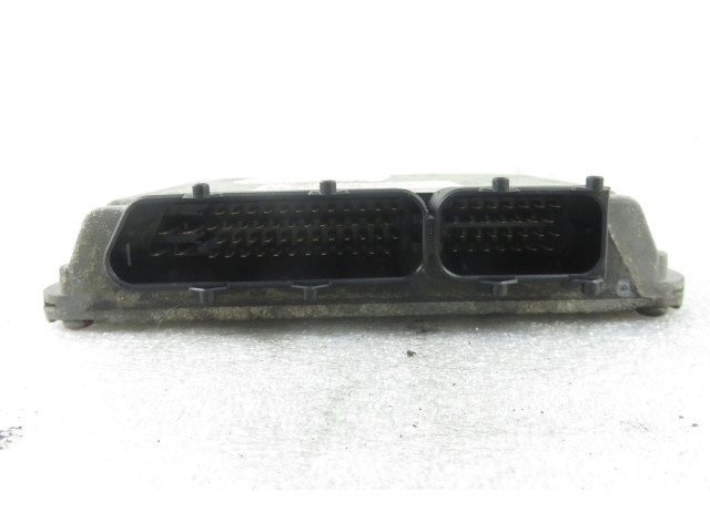 Řídící jednotka 047906030N, 5WP432602   Skoda Felicia II 1999