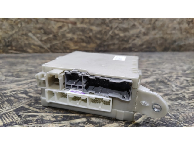 Блок управления 8273050720, 8267250300 Lexus LS 460 - 600H