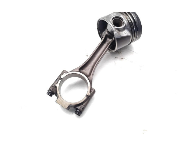 Píst CFWA   Skoda Fabia Mk2 (5J)    CFWA 