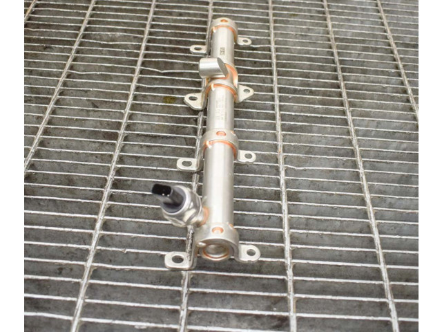 Топливная рампа 06M133316L Audi Q5 SQ5 для двигателя CWGD