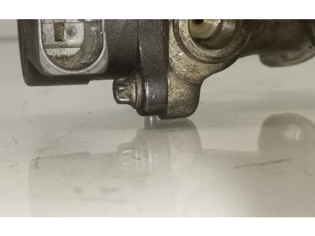 Vstřikovací lišta A1120700095 Mercedes-Benz S W220 pro benzínový motor 3.2