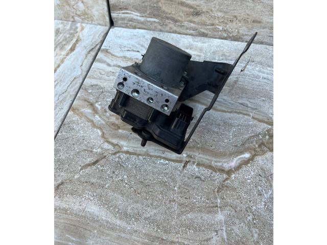 Блок АБС 6700352860, 2265106539 Maserati Levante 2017 - года