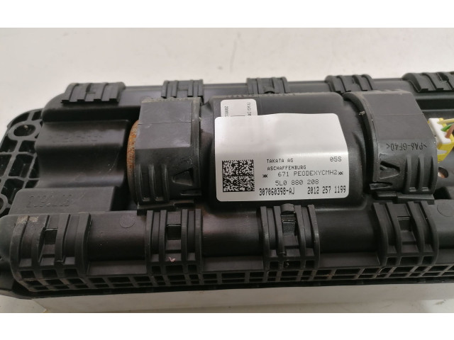 Подушка безопасности пассажира 307060398AJ   Skoda Octavia Mk2 (1Z)