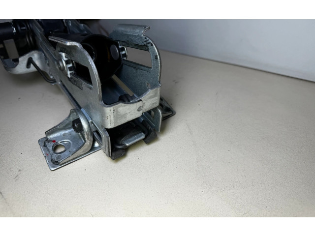    Рулевая рейка 30680083, P30680083   Volvo V70 2000 - 2004 года