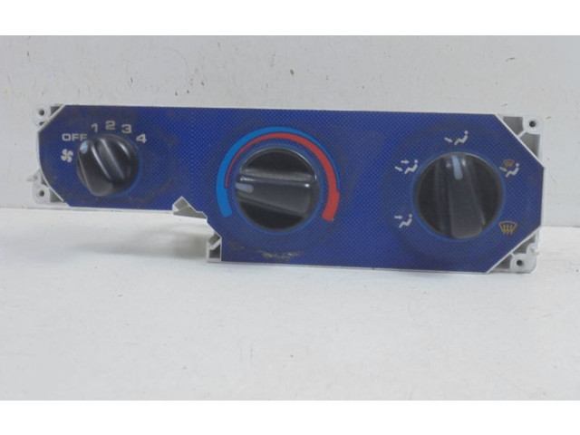 Блок управления климат-контролем    Honda HR-V