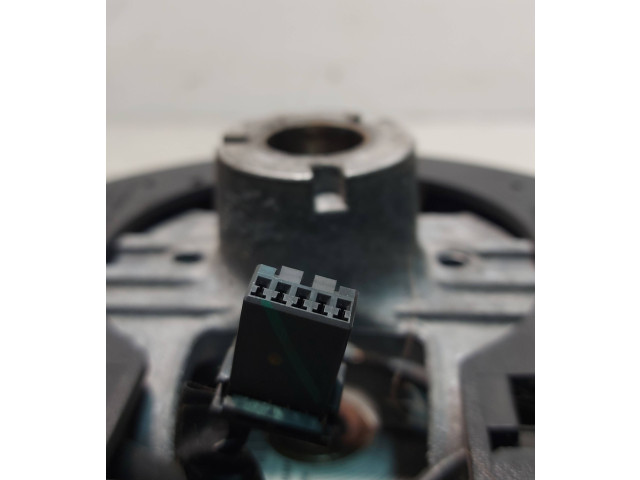 Руль Mitsubishi Colt 2004 - 2008 года MR955202, MR977309