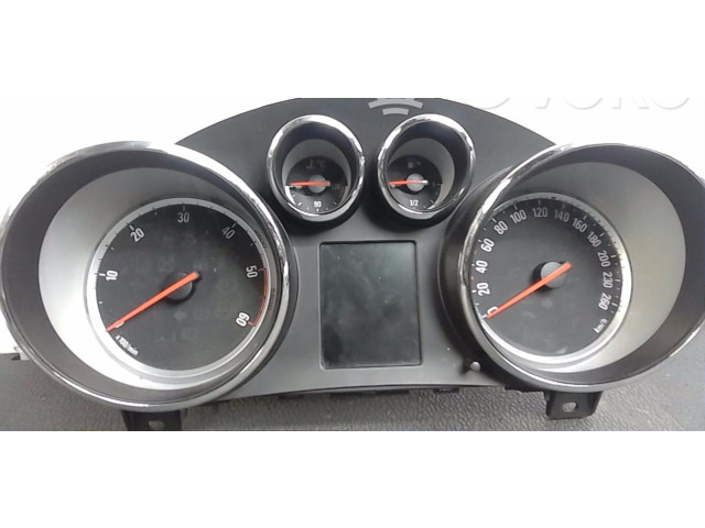 Přístrojová deska Opel Zafira C 2013 13433779