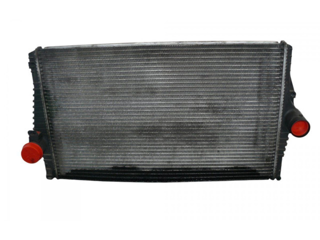 Интеркулер 30748808 Volvo XC90