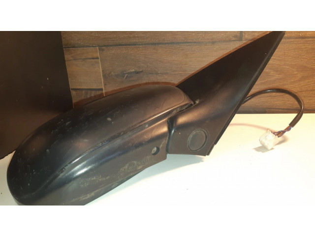 Zpětné zrcátko pravé Mazda 323 2001 E13020089, E13010089