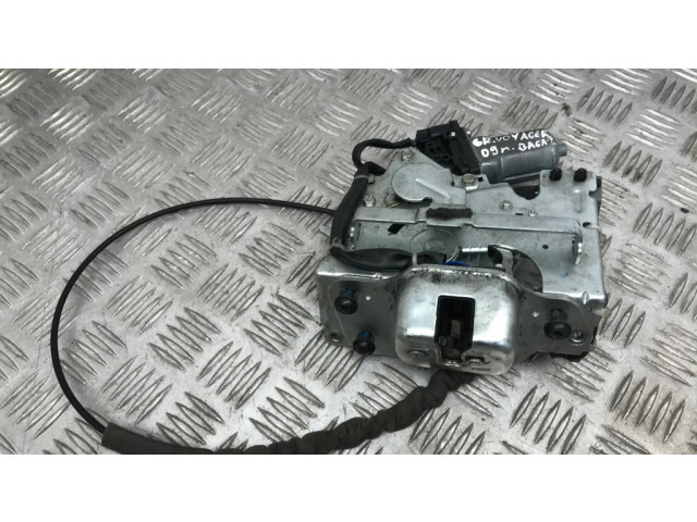 Zámek zadních dveří D7661372B, AY1638000120 Chrysler Voyager 2010