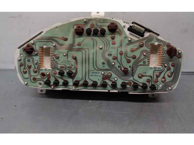 Панель приборов MR480266 Mitsubishi Carisma