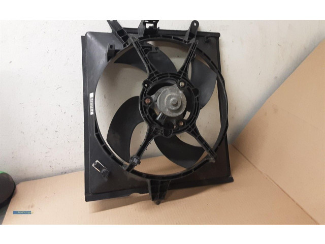 Вентилятор радиатора Mitsubishi Carisma