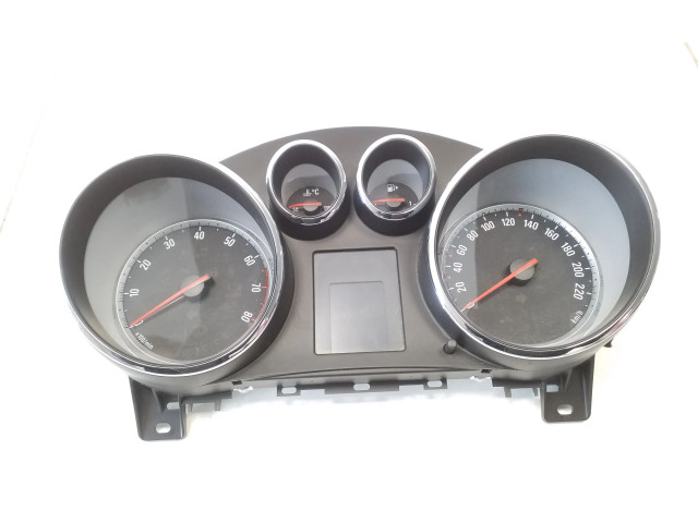 Панель приборов 13346196   Opel Meriva B       