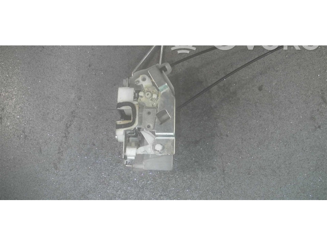 Zámek zadních dveří 82202M68K10000   Suzuki Alto 2013