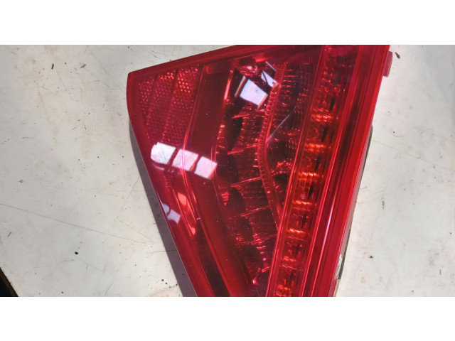 Задний фонарь  8T0945093D, 21200107    Audi A5 8T 8F   2007-2016 года
