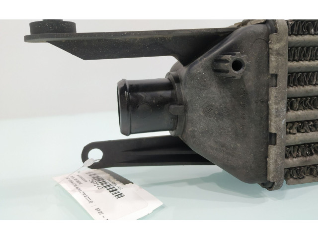 Интеркулер 51785221 Fiat Linea